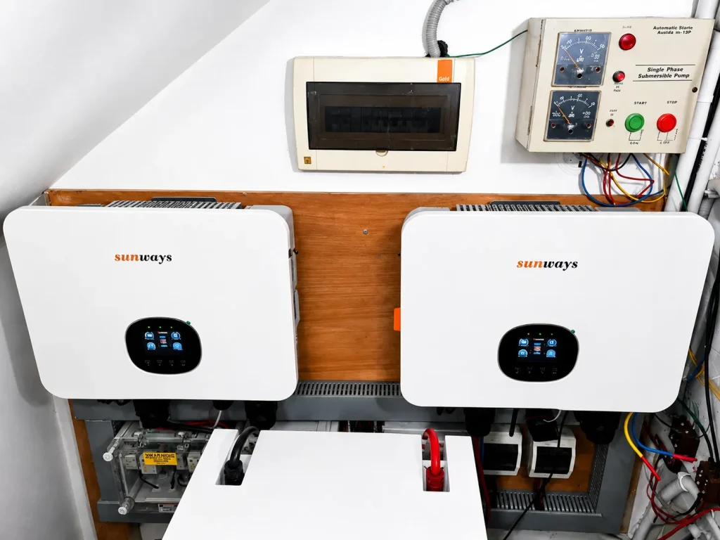 Sunways STH-8KTL-LS Hybrid Inverter
